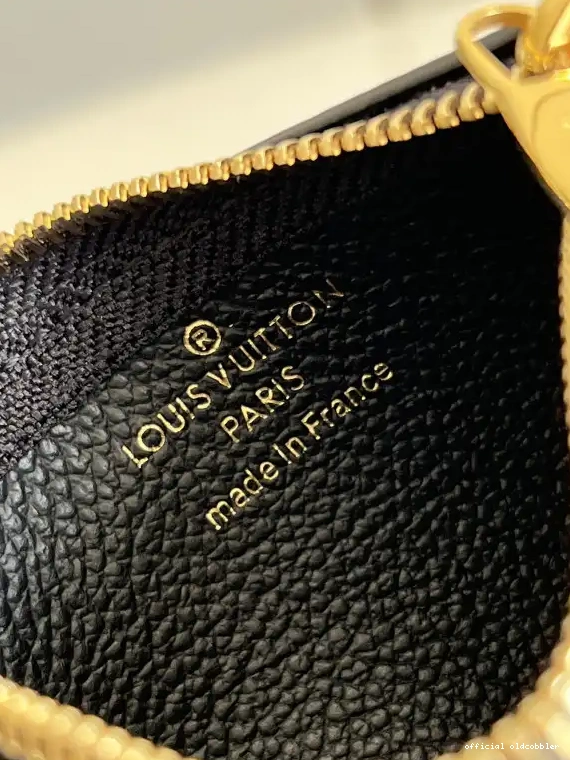 Official oldcobbler VUITTON LOUIS POUCH KEY 0524